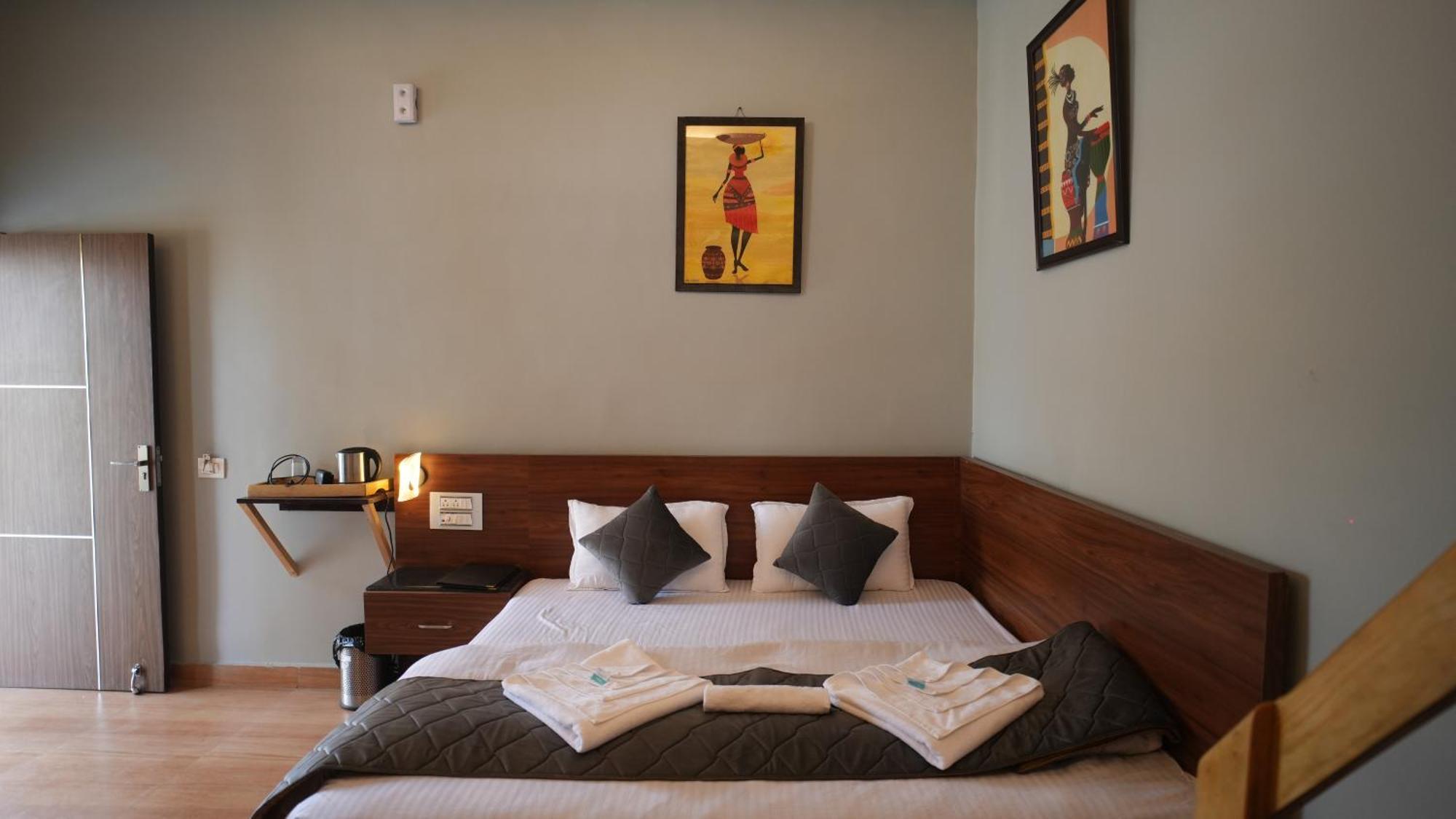 The Foresta By Orchid Hospitality & Holidays Hotel มุกเตชวาร์ ภายนอก รูปภาพ